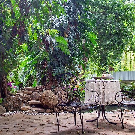Cozycomo Bangkok Bagian luar foto